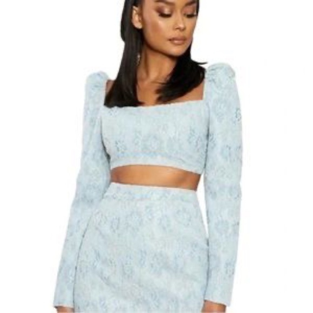 NWT Naked Wardrobe Puff Sleeve Lace Crop Top Long Sleeve Sexy Lacy Blouse